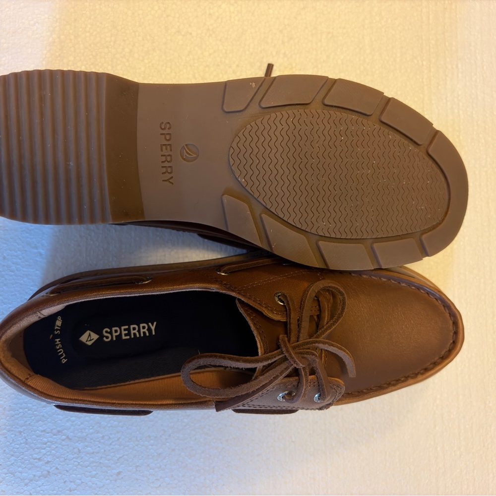Sperry Women’s Tan Leather Boat Shoes - Picture 6 of 6